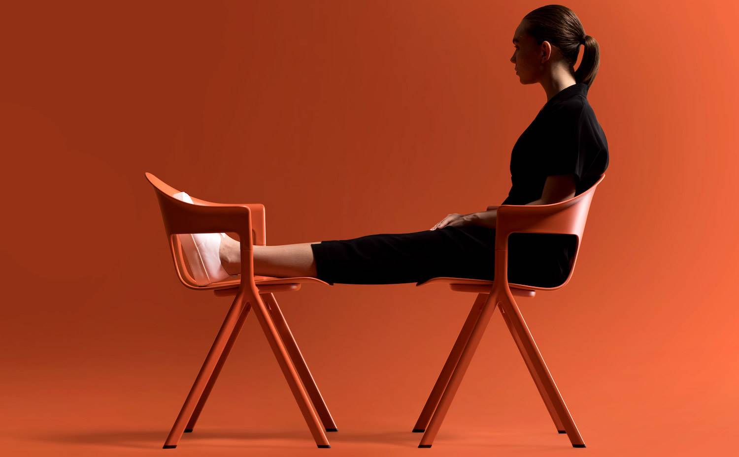 [10] Silla Axyl diseño de Benjamin Hubert para Allermuir